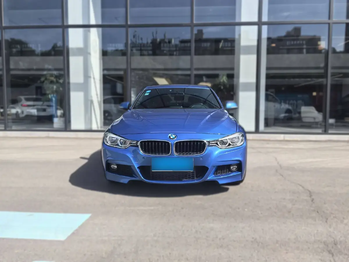 2019 BMW 3 Series 2.0T 184HP L4 8AT