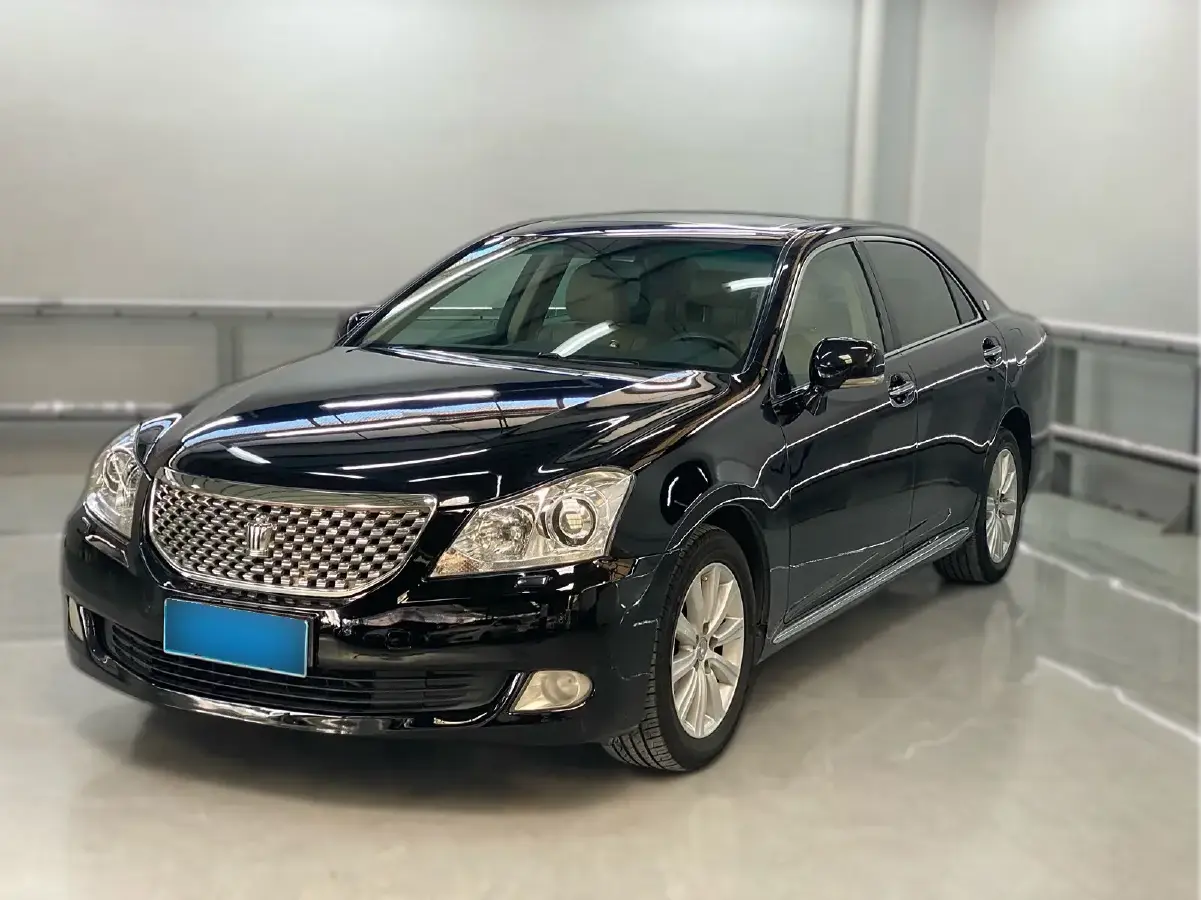 2010 Toyota Crown 2.5L 193HP V6 6AT