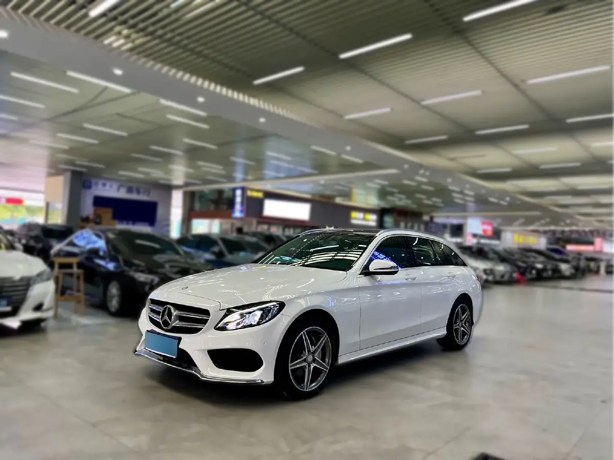 2015 Mercedes-Benz C Class 2.0T 184HP L4 7AT