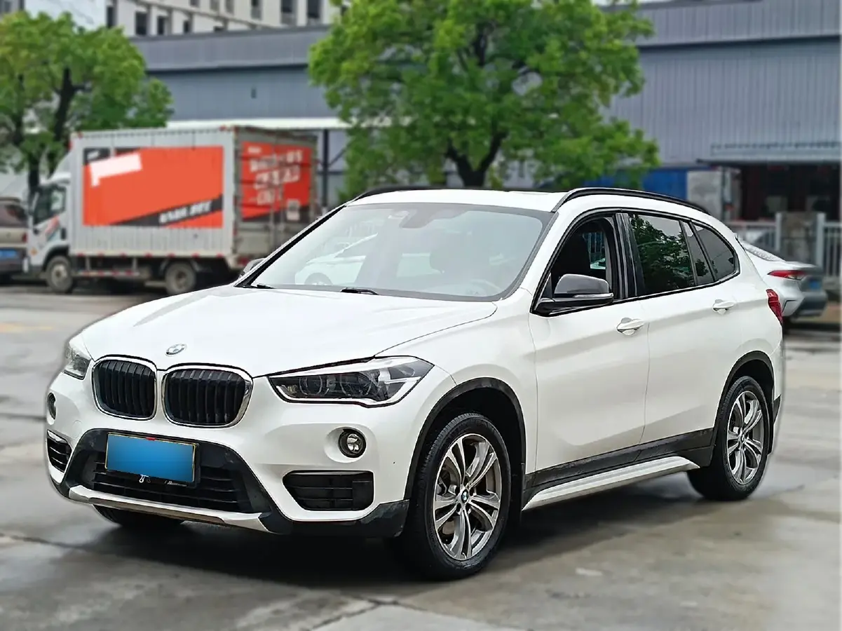 2019 BMW X1 2.0T 192HP L4 8AT