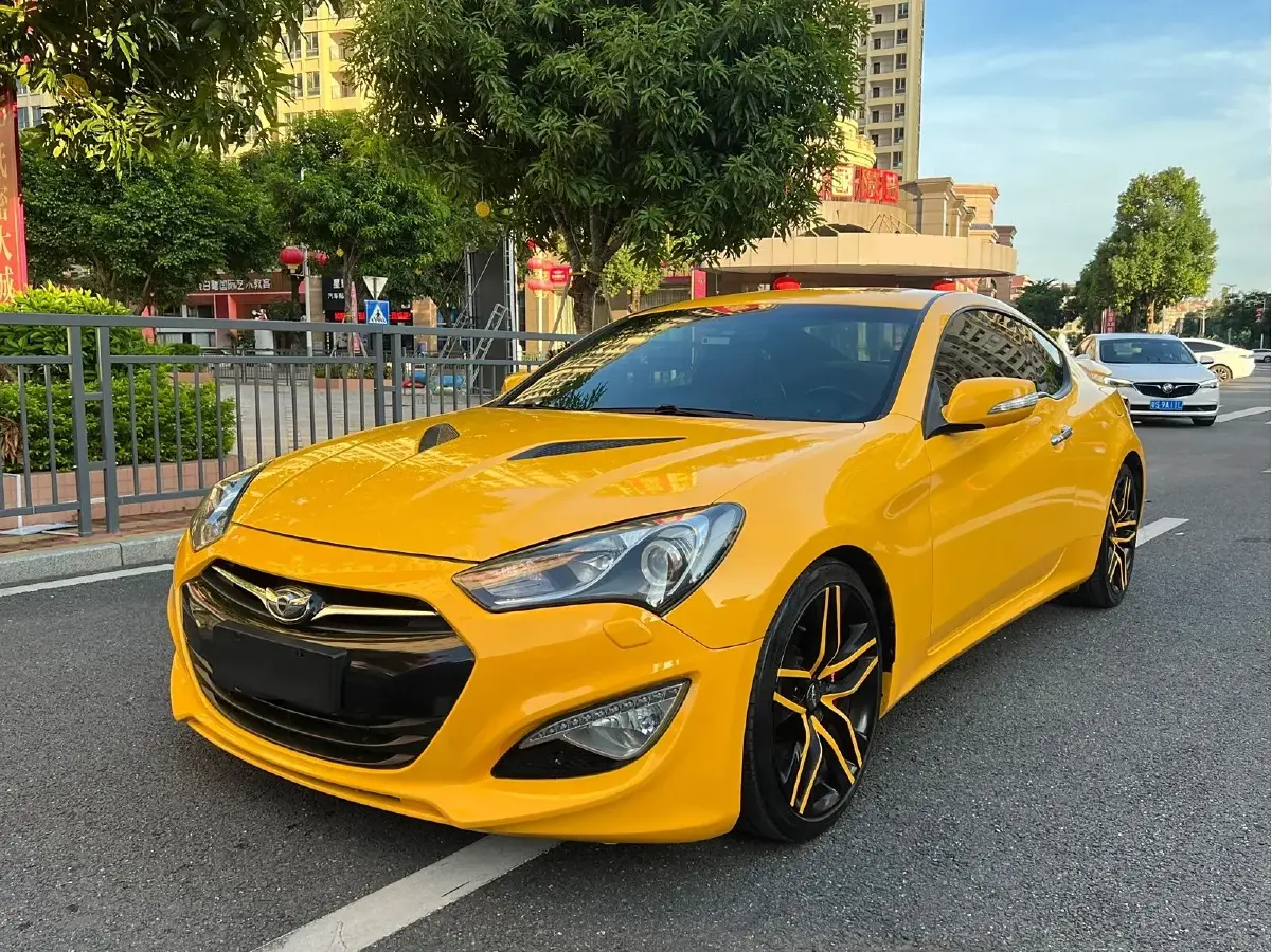 2012 Hyundai Rohens-Coupe 2.0T 260HP L4 8AT