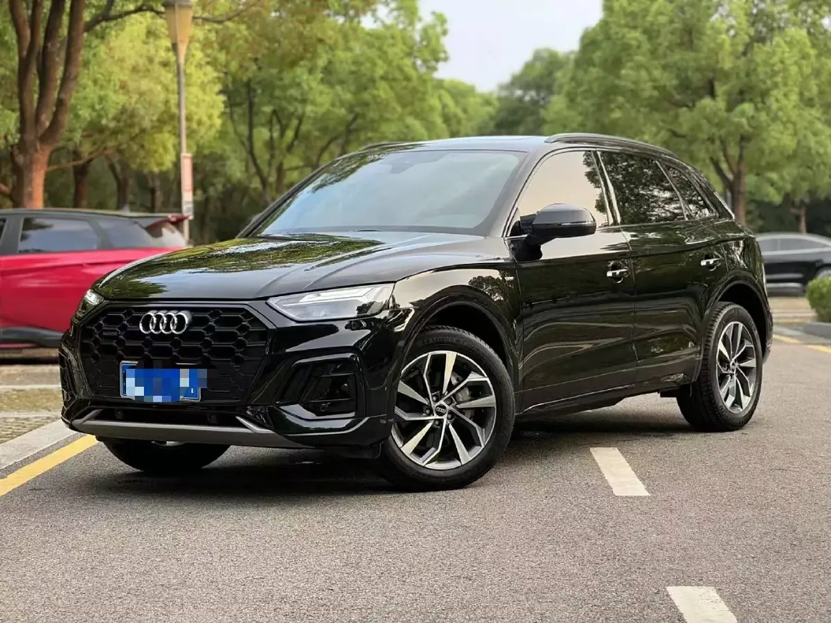 2024 Audi Q5L 2.0T 190HP L4 7DCT