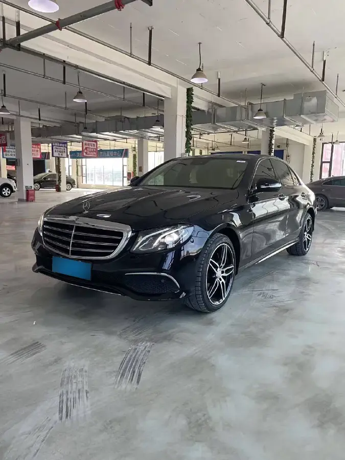 2017 Mercedes-Benz E Class 2.0T 184HP L4 9AT