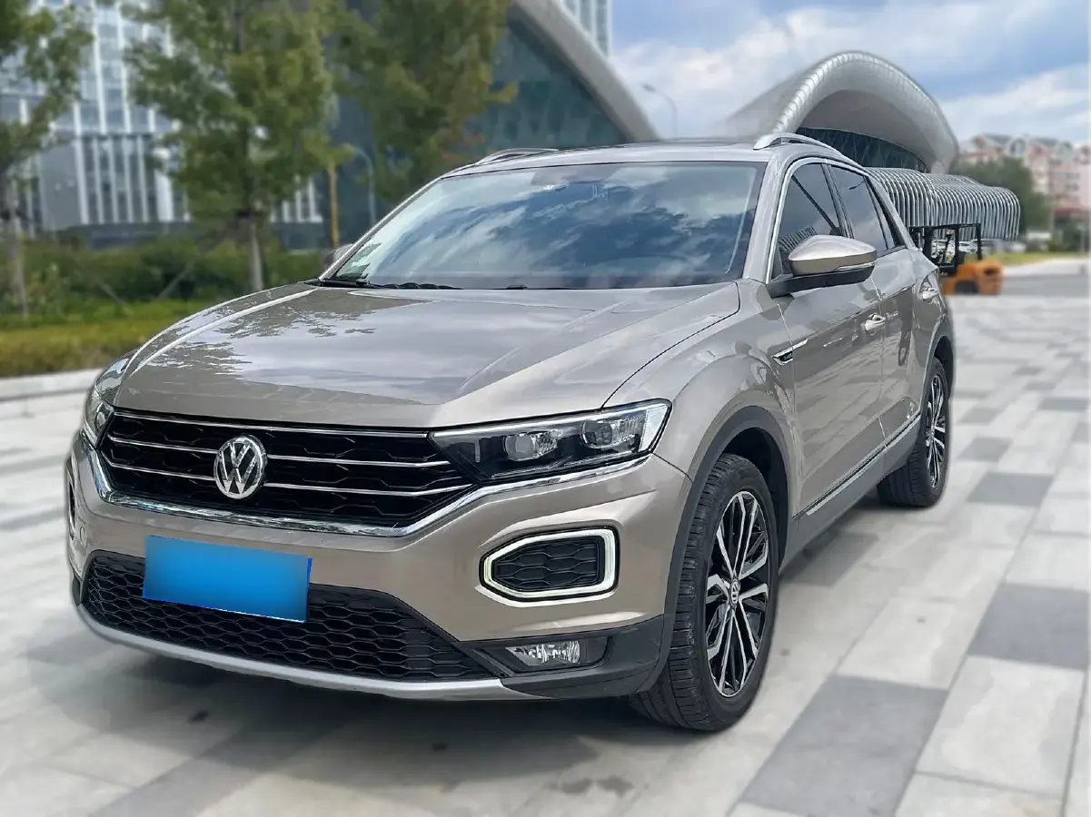 2020 Volkswagen T-Roc 1.4T 150HP L4 7DCT
