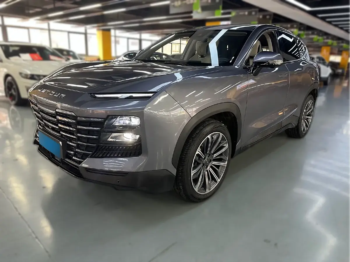 2022 Jetour DASHING 1.6T 197HP L4 7DCT