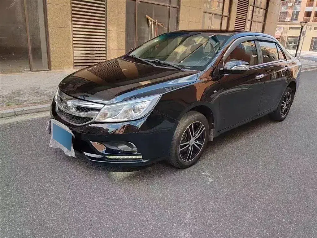 2015 BYD SuRui 1.5L 109HP L4 5MT
