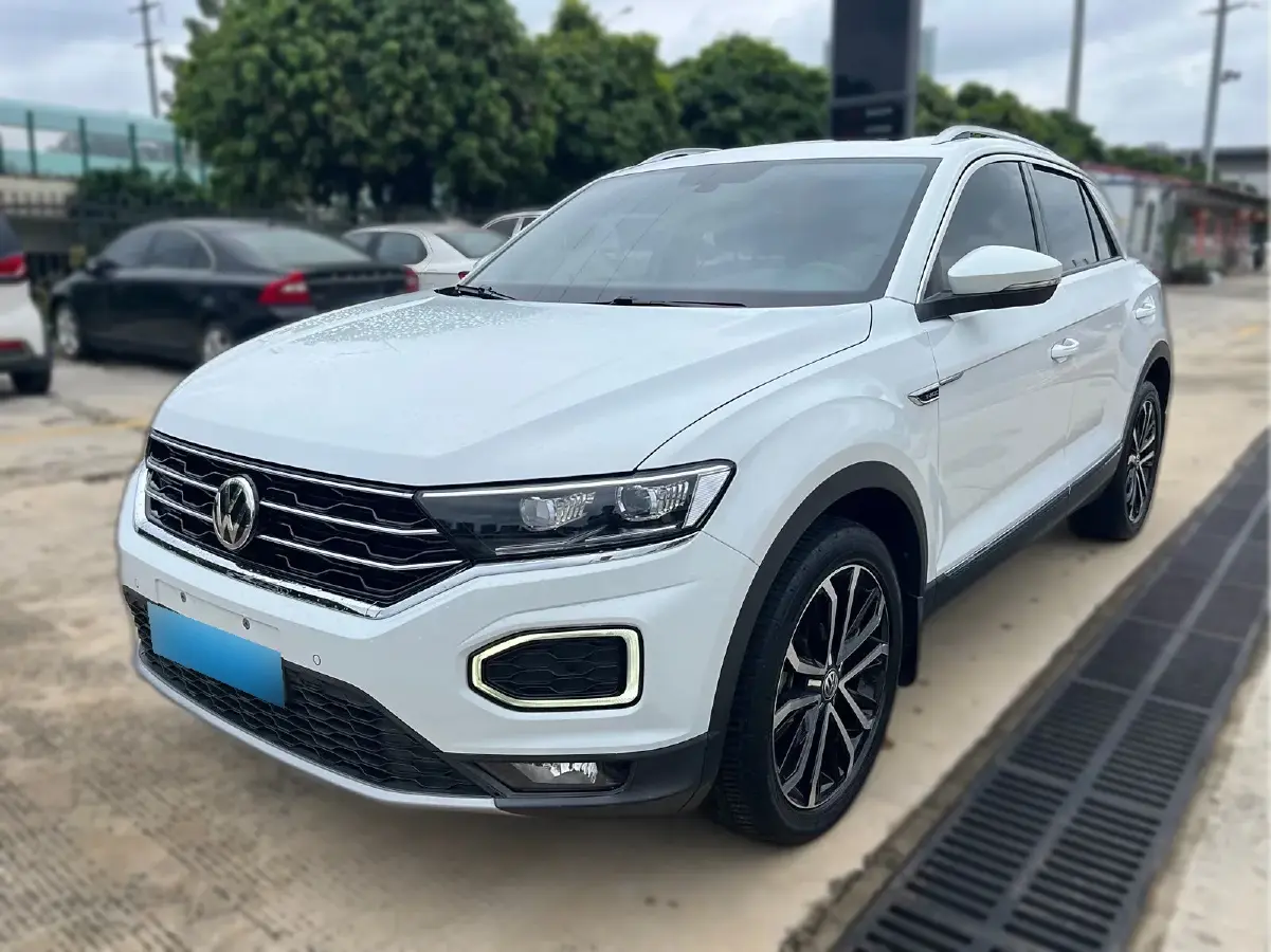 2019 Volkswagen T-Roc 1.4T 150HP L4 7DCT