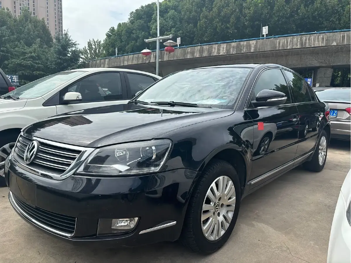 2011 Volkswagen Passat 1.8T 160HP L4 7DCT