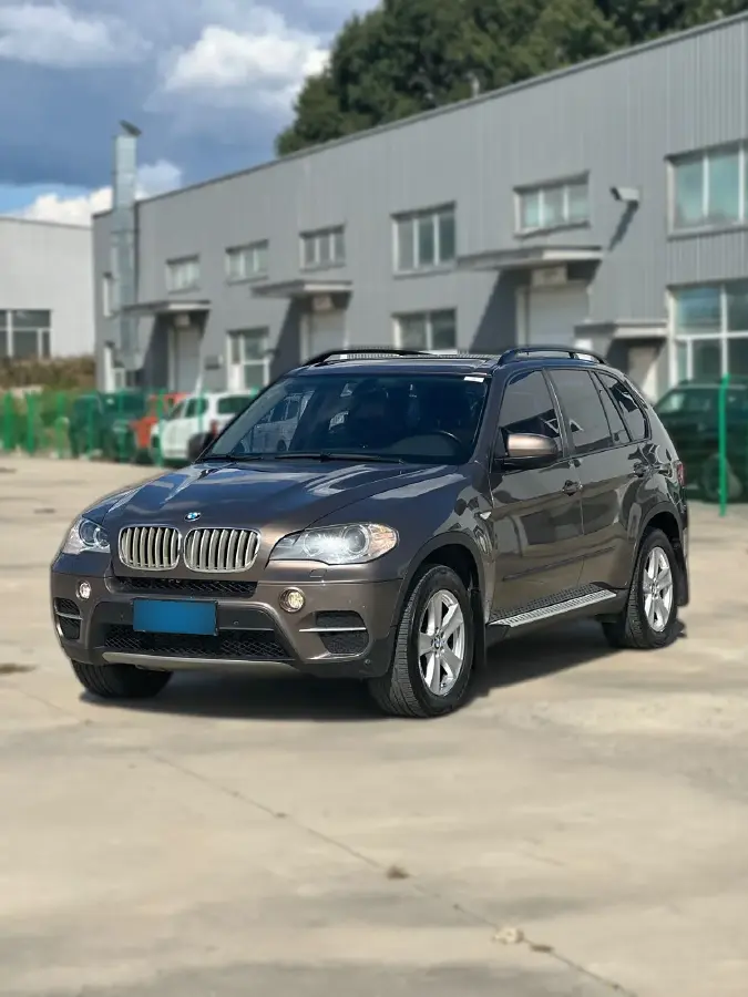 2011 BMW X5 3.0T 306HP L6 8AT