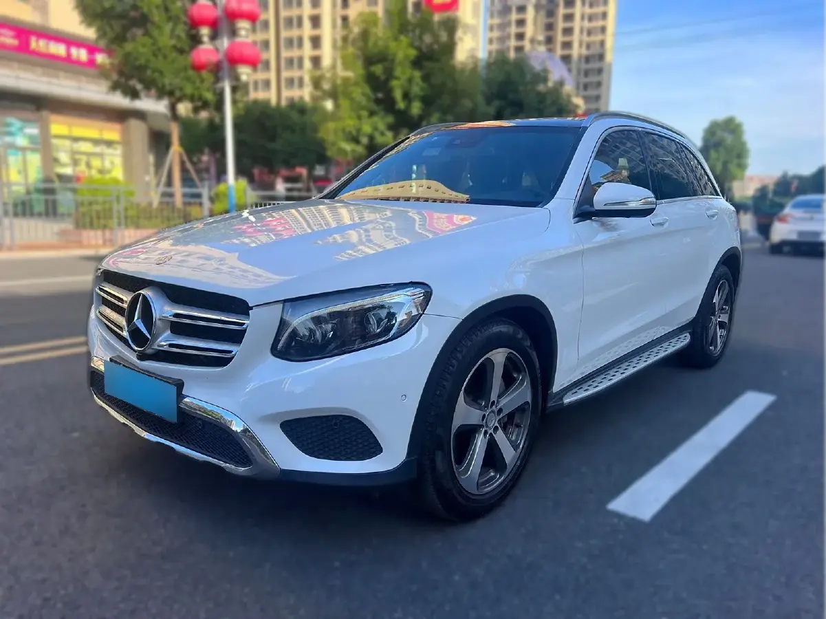 2016 Mercedes-Benz GLC Class 2.0T 245HP L4 9AT