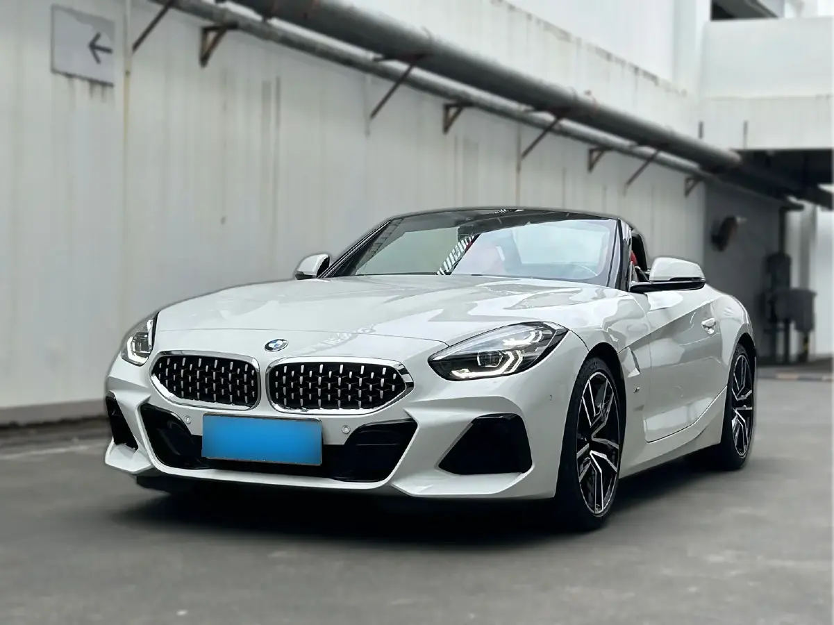 2019 BMW Z4 2.0T 197HP L4 8AT