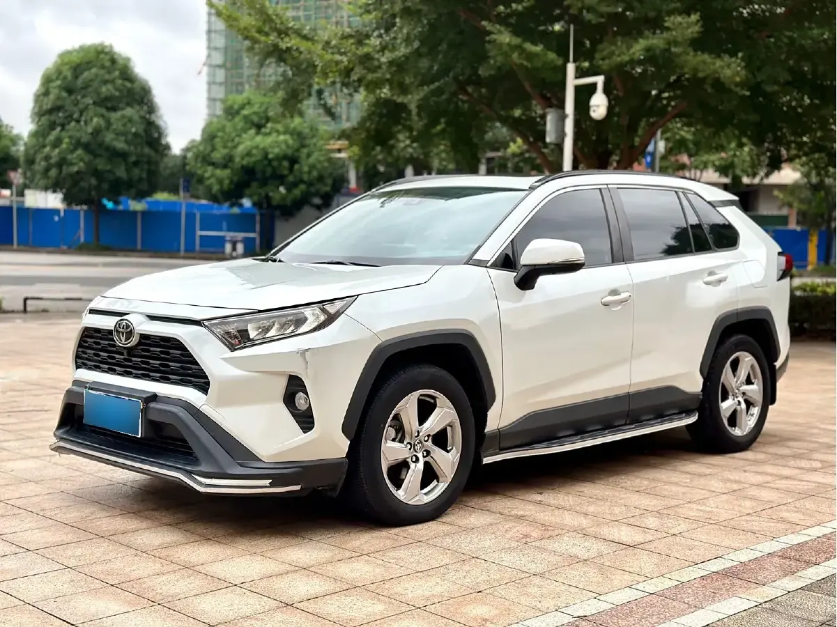 2022 Toyota RAV4 2.0L 171HP L4 CVT