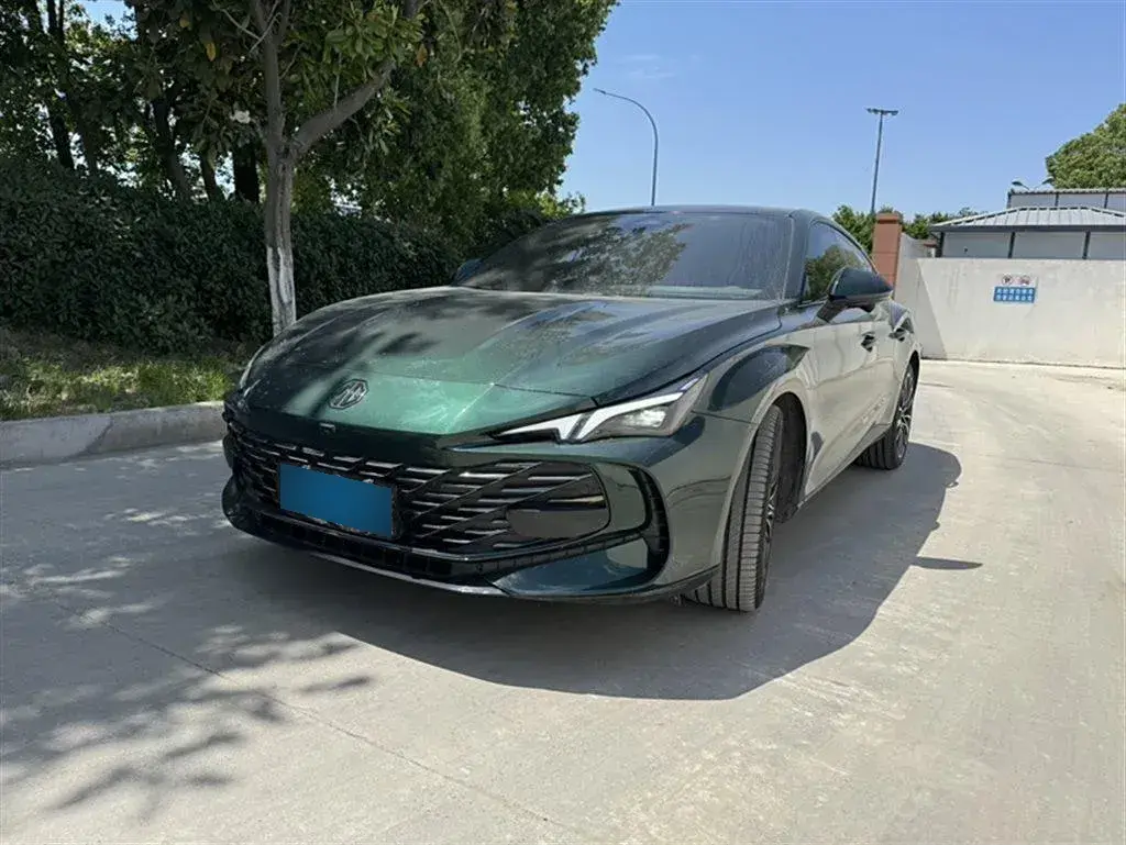 2023 MG 7 2.0T 261HP L4 9AT