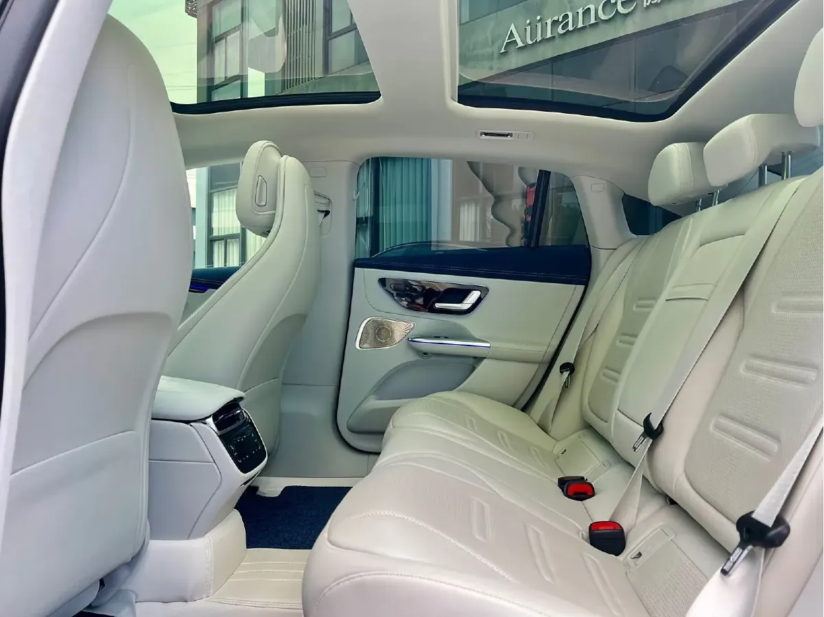 2023 Mercedes-Benz EQE AMG BEV 96.1KWH,autocango,china used car exporter,china ev exporter,chinese used car exporter,chinese used ev exporter