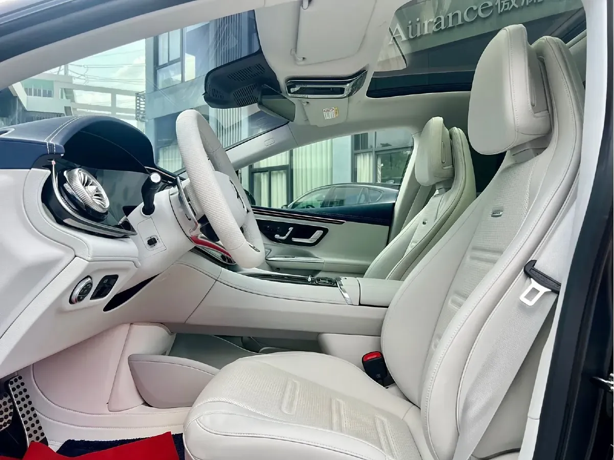 2023 Mercedes-Benz EQE AMG BEV 96.1KWH,autocango,china used car exporter,china ev exporter,chinese used car exporter,chinese used ev exporter