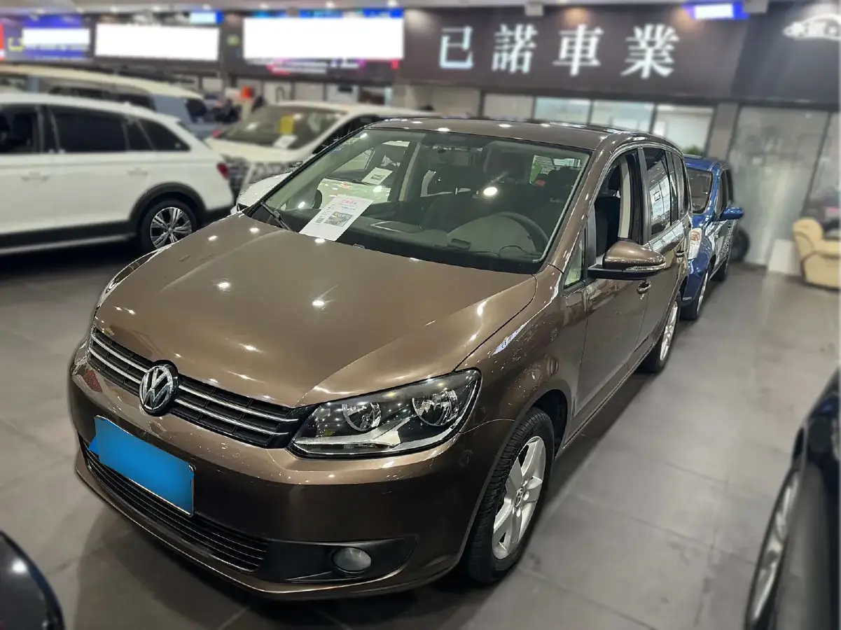 2013 Volkswagen Touran 1.4T 131HP L4 5MT