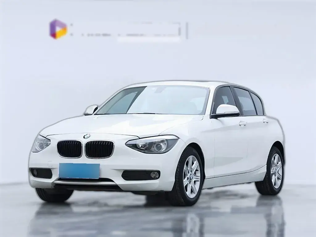 2013 BMW 1 Series 1.6T 136HP L4 8AT
