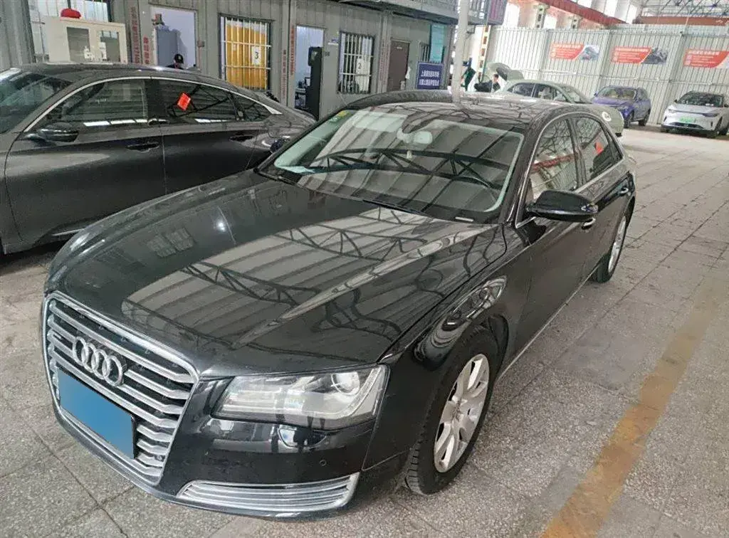 2013 Audi A8 3.0T 290HP V6 8AT