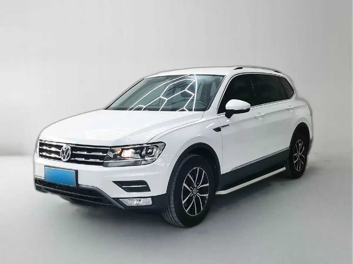 2017 Volkswagen Tiguan L 1.8T 180HP L4 7DCT