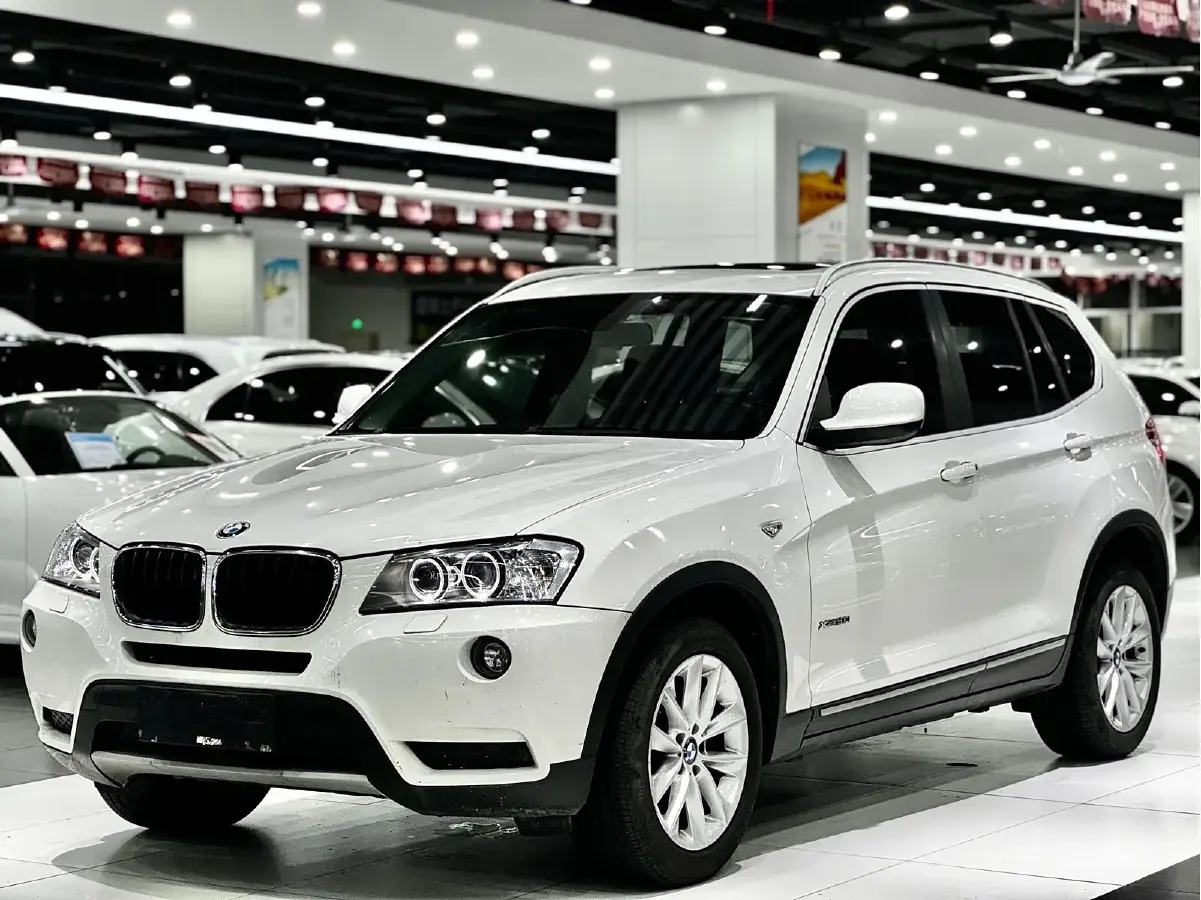 2013 BMW X3 2.0T 245HP L4 8AT