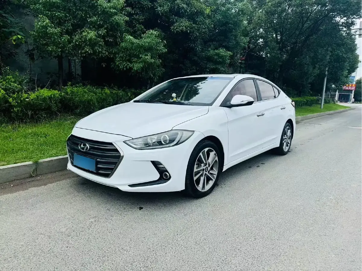2016 Hyundai Elantra 1.6L 130HP L4 6AT