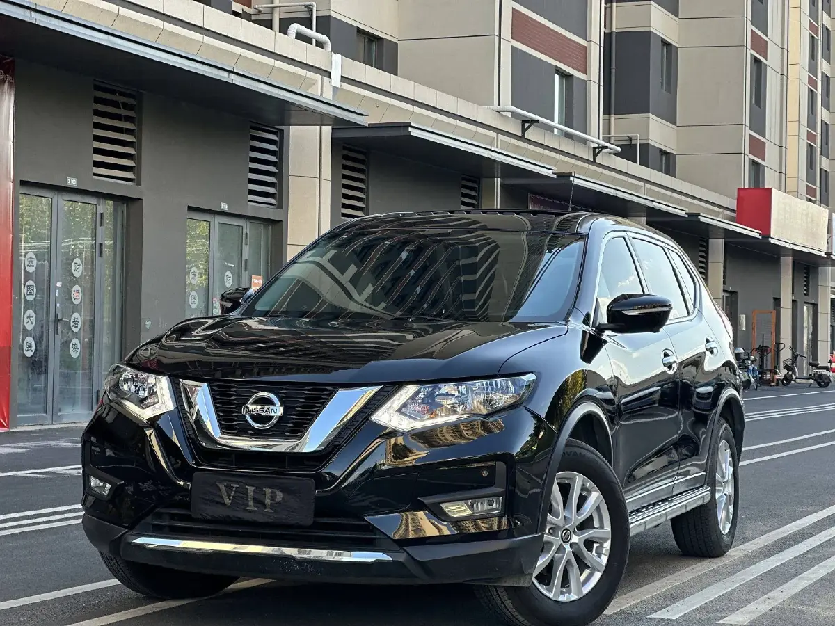 2020 Nissan X-Trail 2.0L 154HP L4 CVT