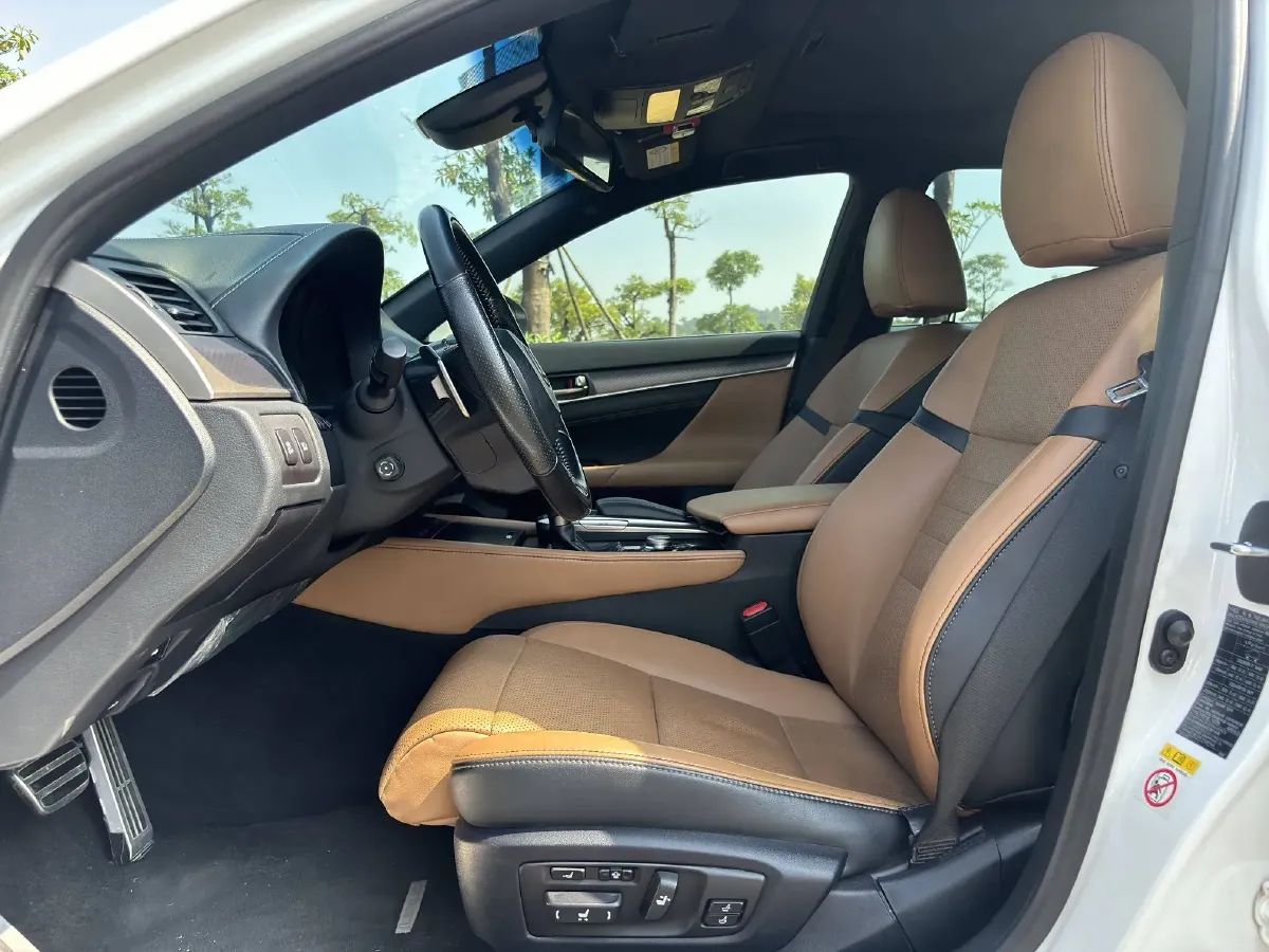 2017 Lexus GS 2.0T 245HP L4 8AT,autocango,china used car exporter,china ev exporter,chinese used car exporter,chinese used ev exporter