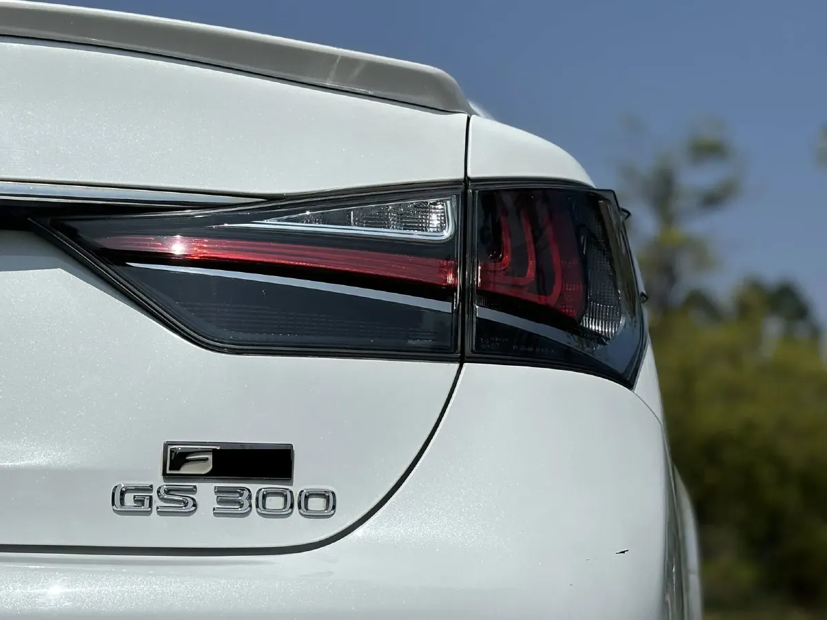 2017 Lexus GS 2.0T 245HP L4 8AT,autocango,china used car exporter,china ev exporter,chinese used car exporter,chinese used ev exporter