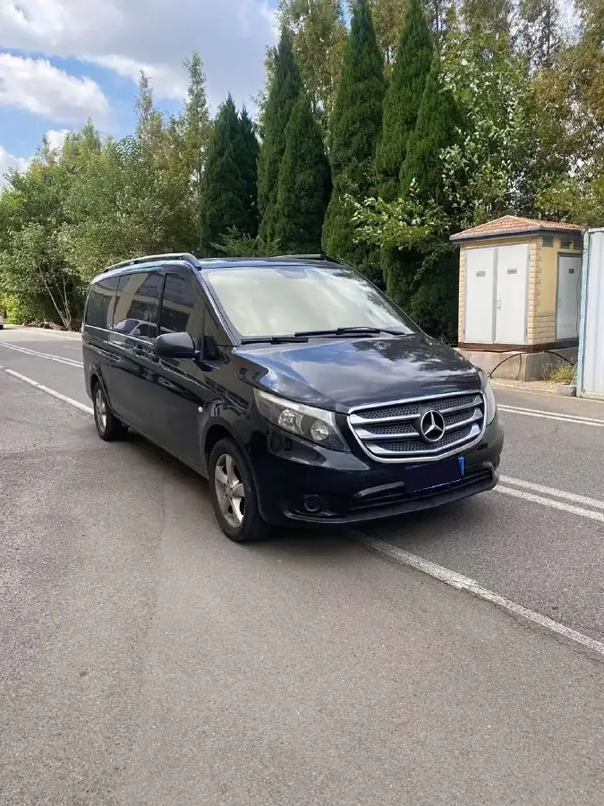 2016 Mercedes-Benz Vito 2.0T 211HP L4 7AT