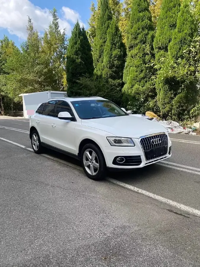 2015 Audi Q5 2.0T 224HP L4 8AT