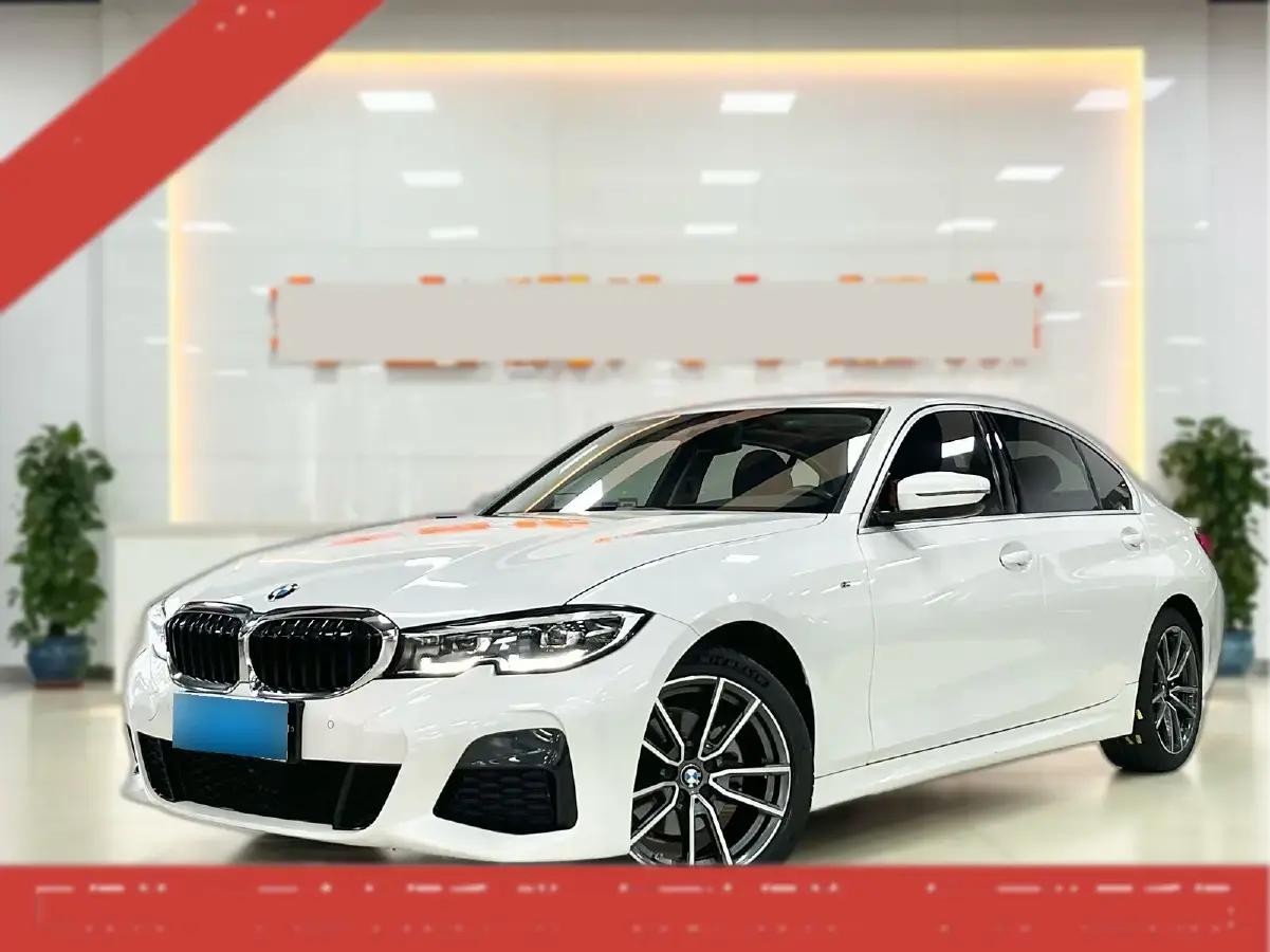 2022 BMW 3 Series 2.0T 184HP L4 8AT