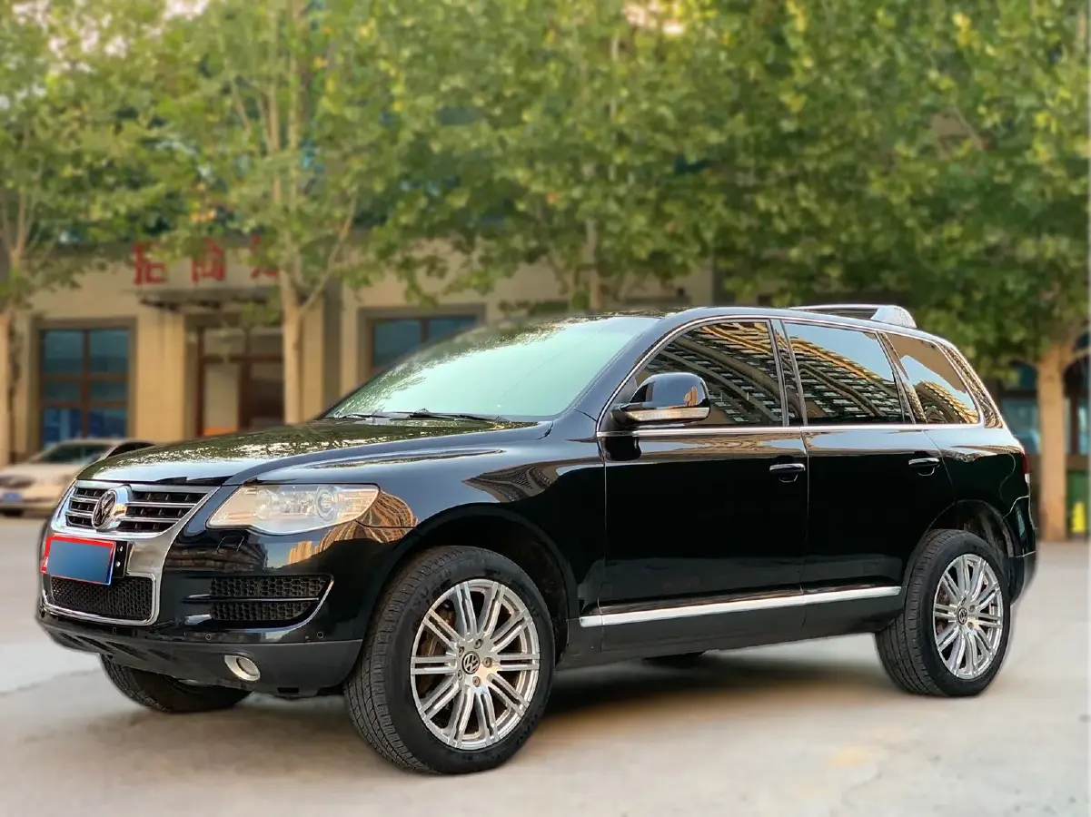 2009 Volkswagen Touareg 3.0T 240HP V6 6AT