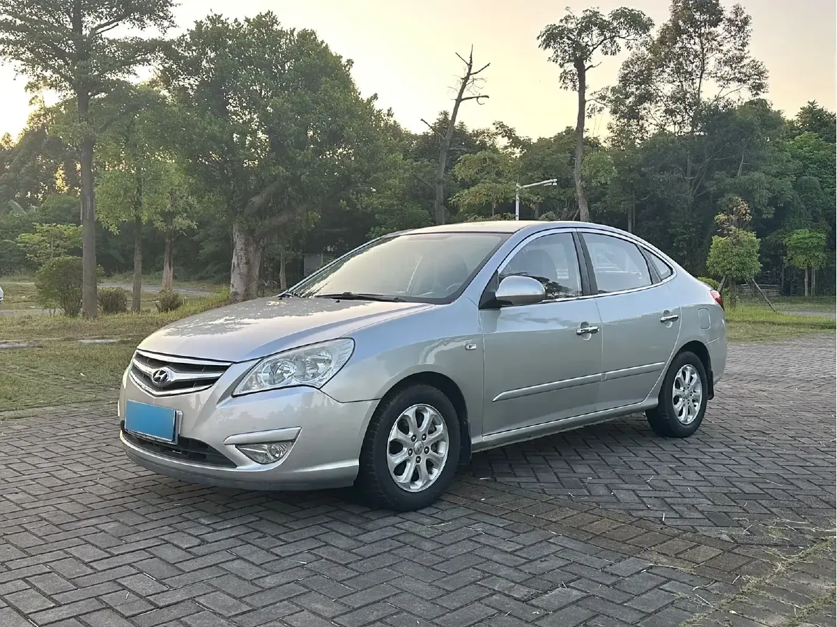 2010 Hyundai Celesta 1.6L 123HP L4 5MT