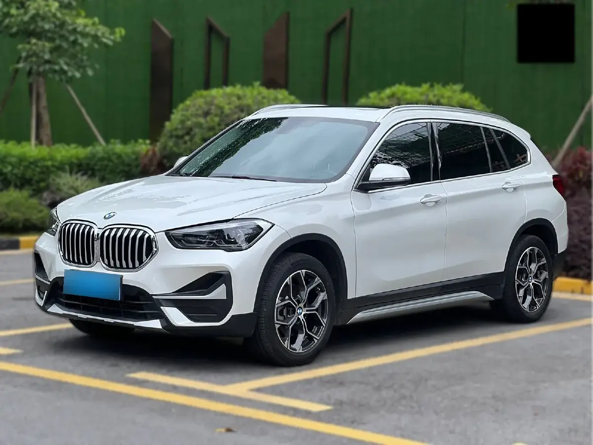 2022 BMW X1 2.0T 192HP L4 7DCT