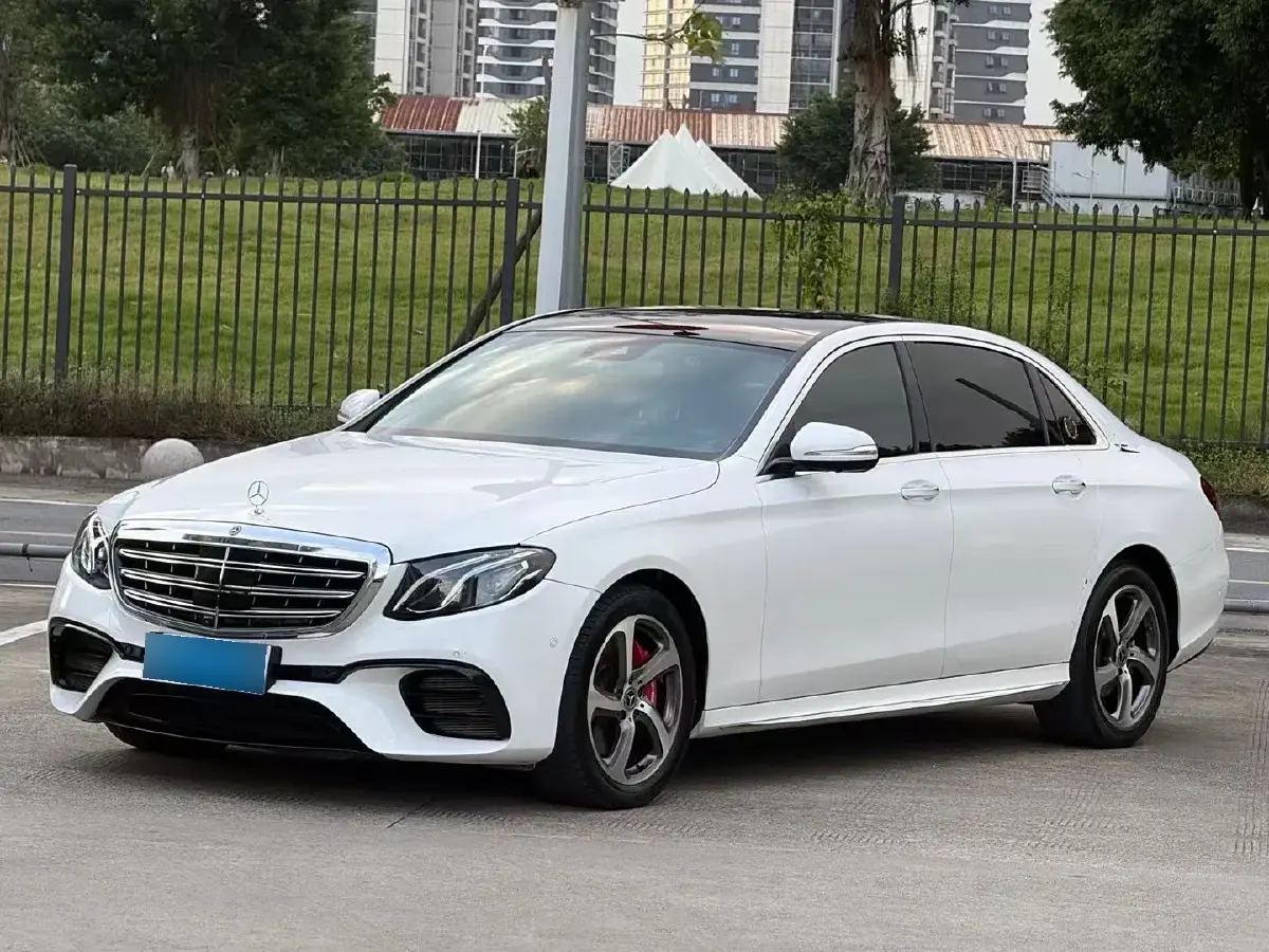 2017 Mercedes-Benz E Class 2.0T 245HP L4 9AT