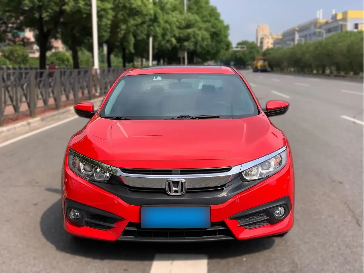 2016 Honda Civic 1.5T 177HP L4 CVT