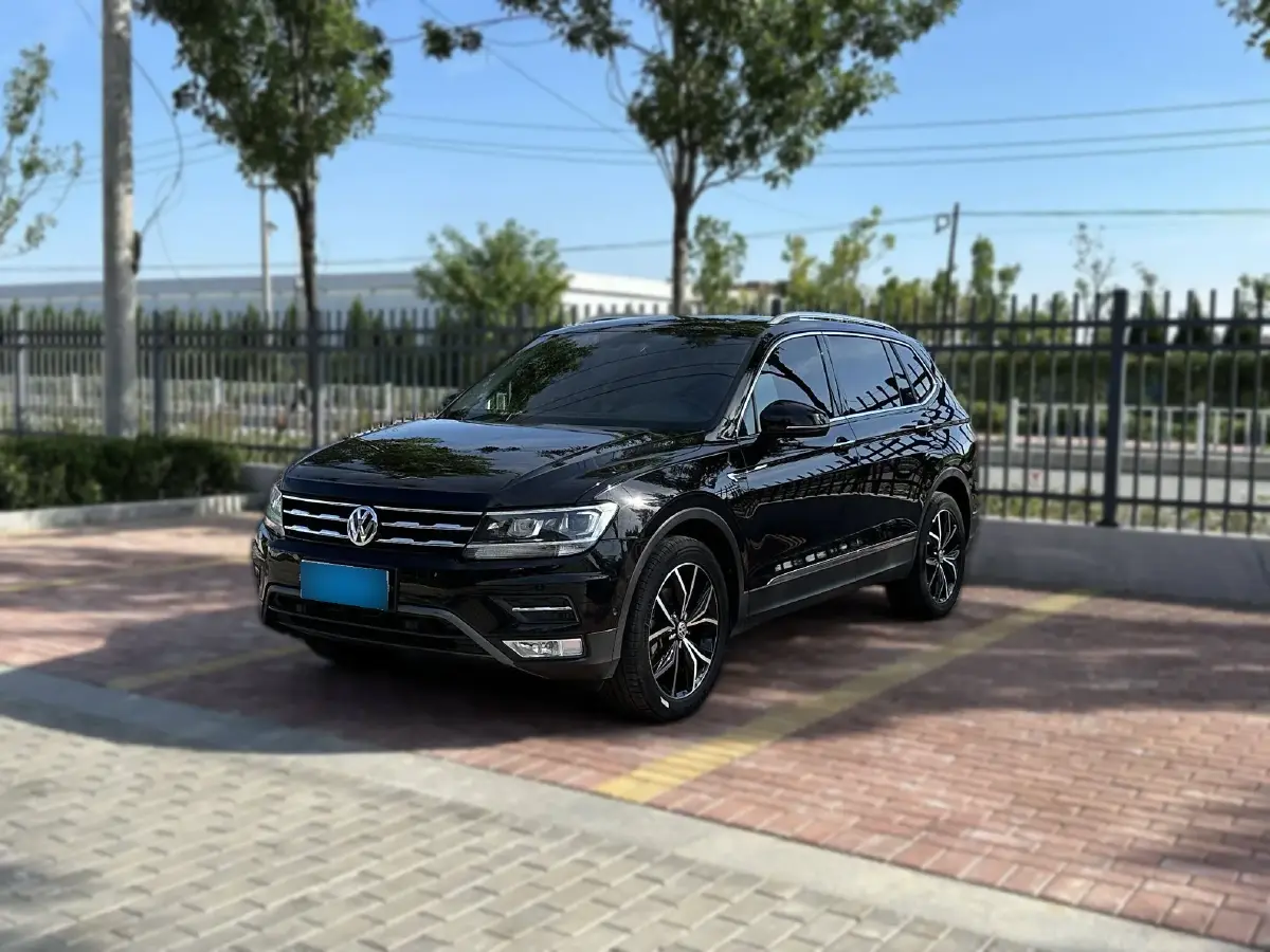 2019 Volkswagen Tiguan L 2.0T 186HP L4 7DCT