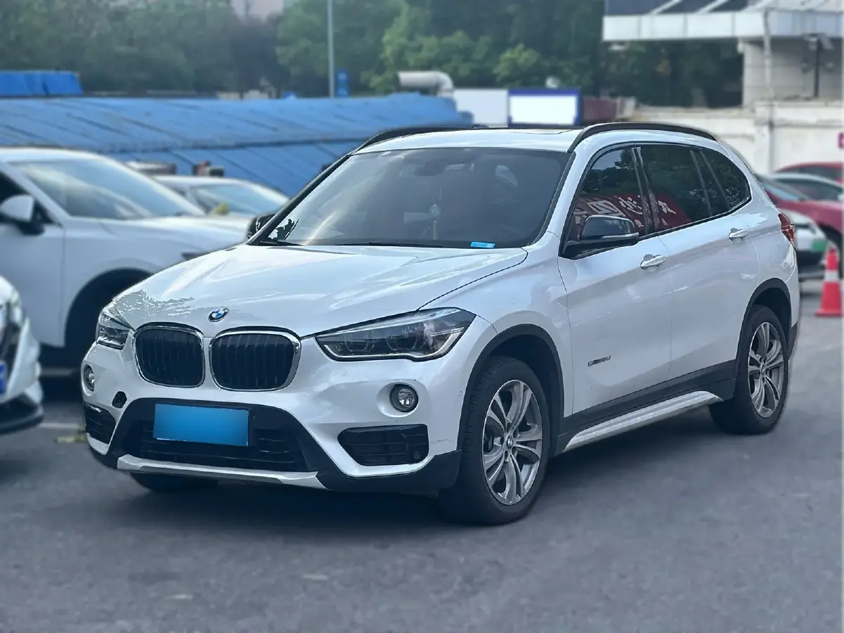 2016 BMW X1 2.0T 192HP L4 8AT