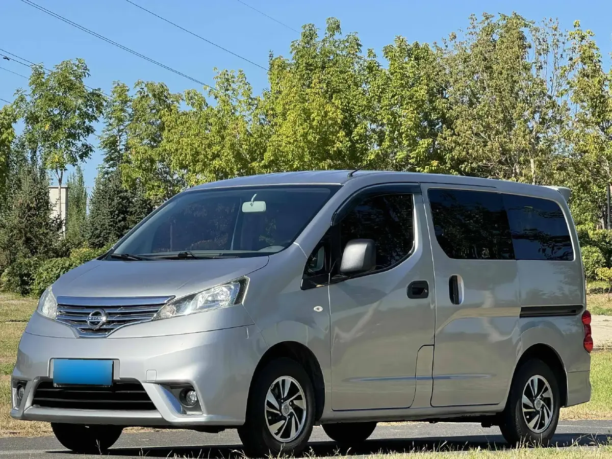 2016 Nissan NV200 1.6L 124HP L4 CVT