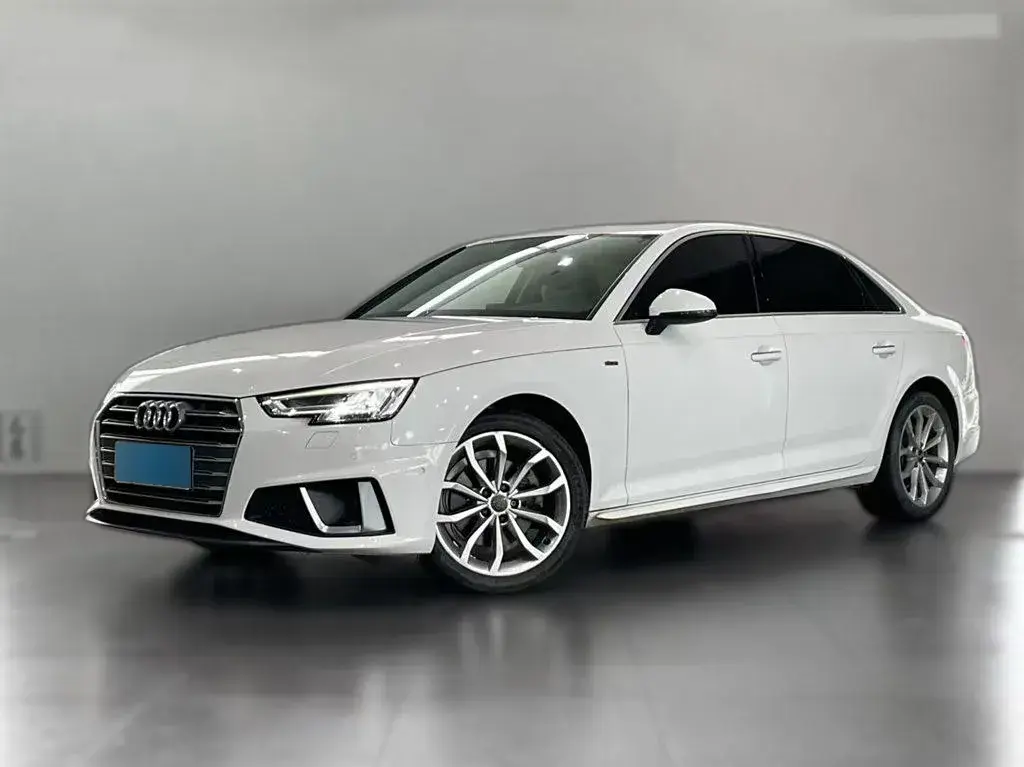 2019 Audi A4L 2.0T 190HP L4 7DCT
