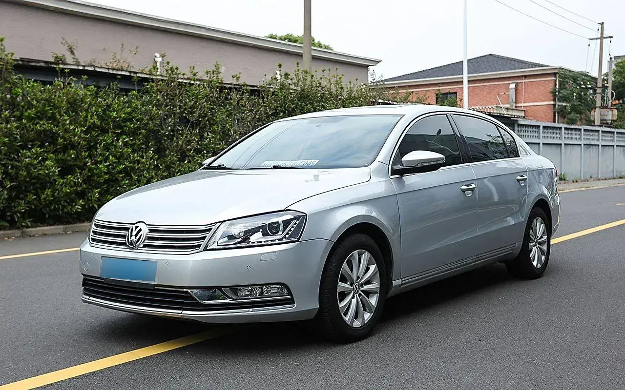 2012 Volkswagen Magotan 1.8T 160HP L4 7DCT