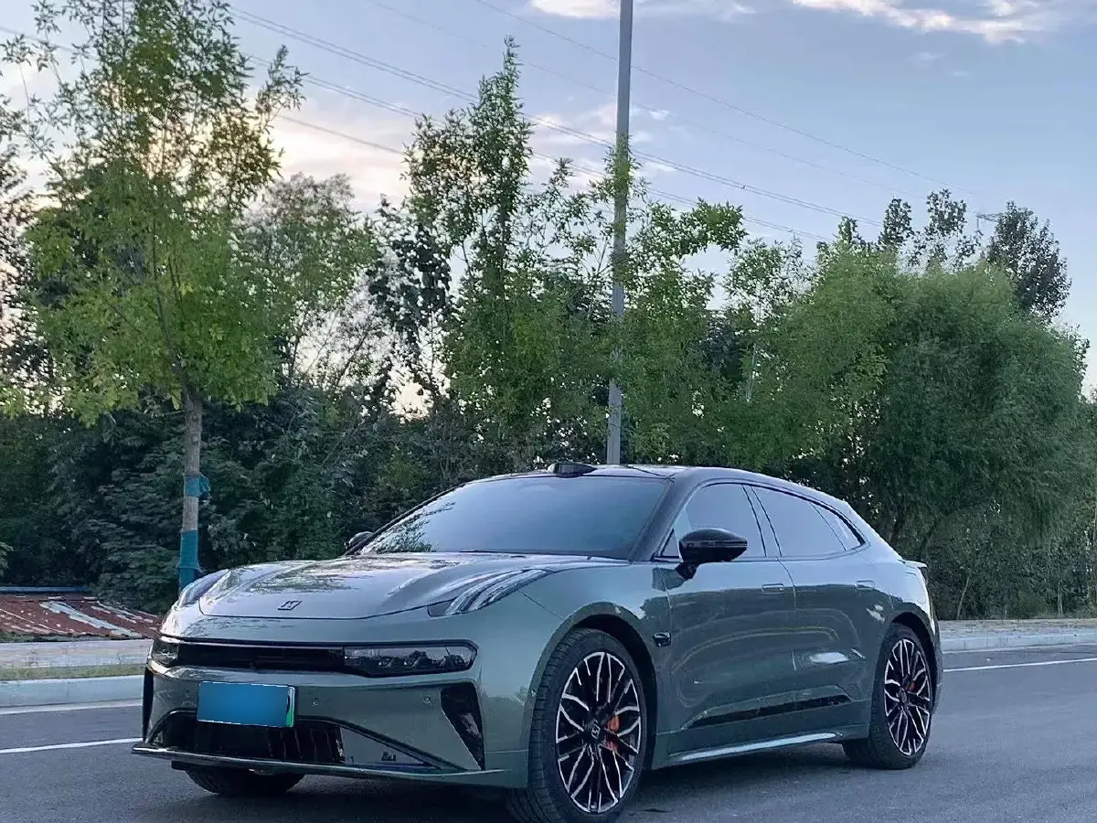 2024 Zeekr 001 BEV 100KWH