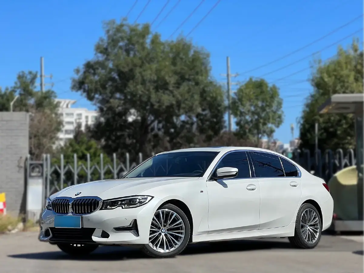 2020 BMW 3 Series 2.0T 184HP L4 8AT
