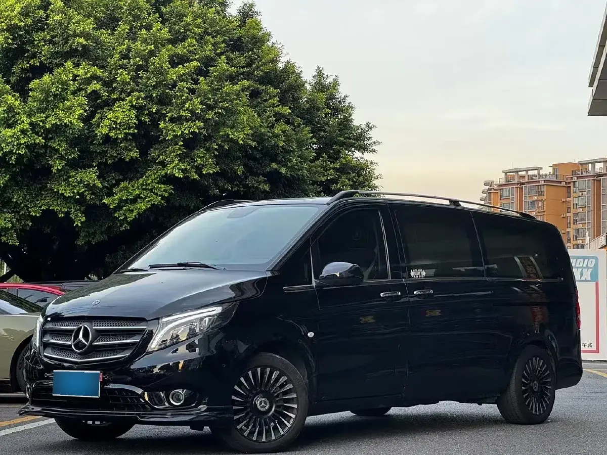 2018 Mercedes-Benz Vito 2.0T 211HP L4 7AT