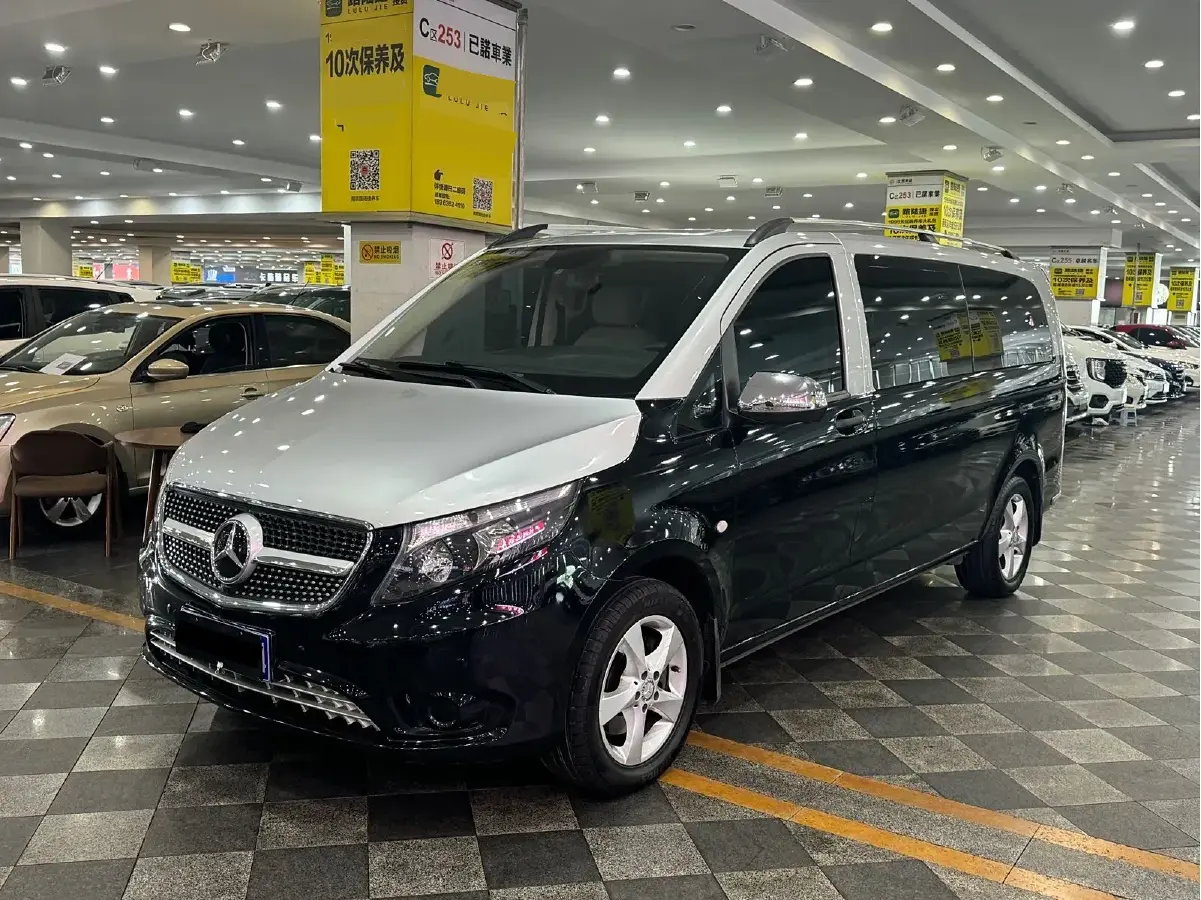 2016 Mercedes-Benz Vito 2.0T 211HP L4 7AT