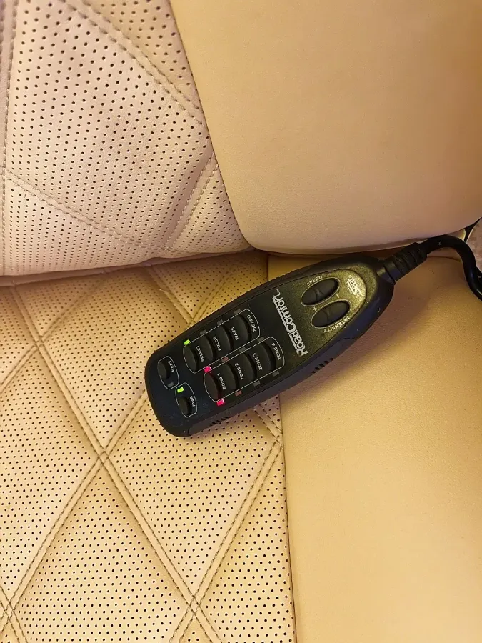 2011 Ford E350 5.4L 258HP V8 5AT,autocango,china used car exporter,china ev exporter,chinese used car exporter,chinese used ev exporter