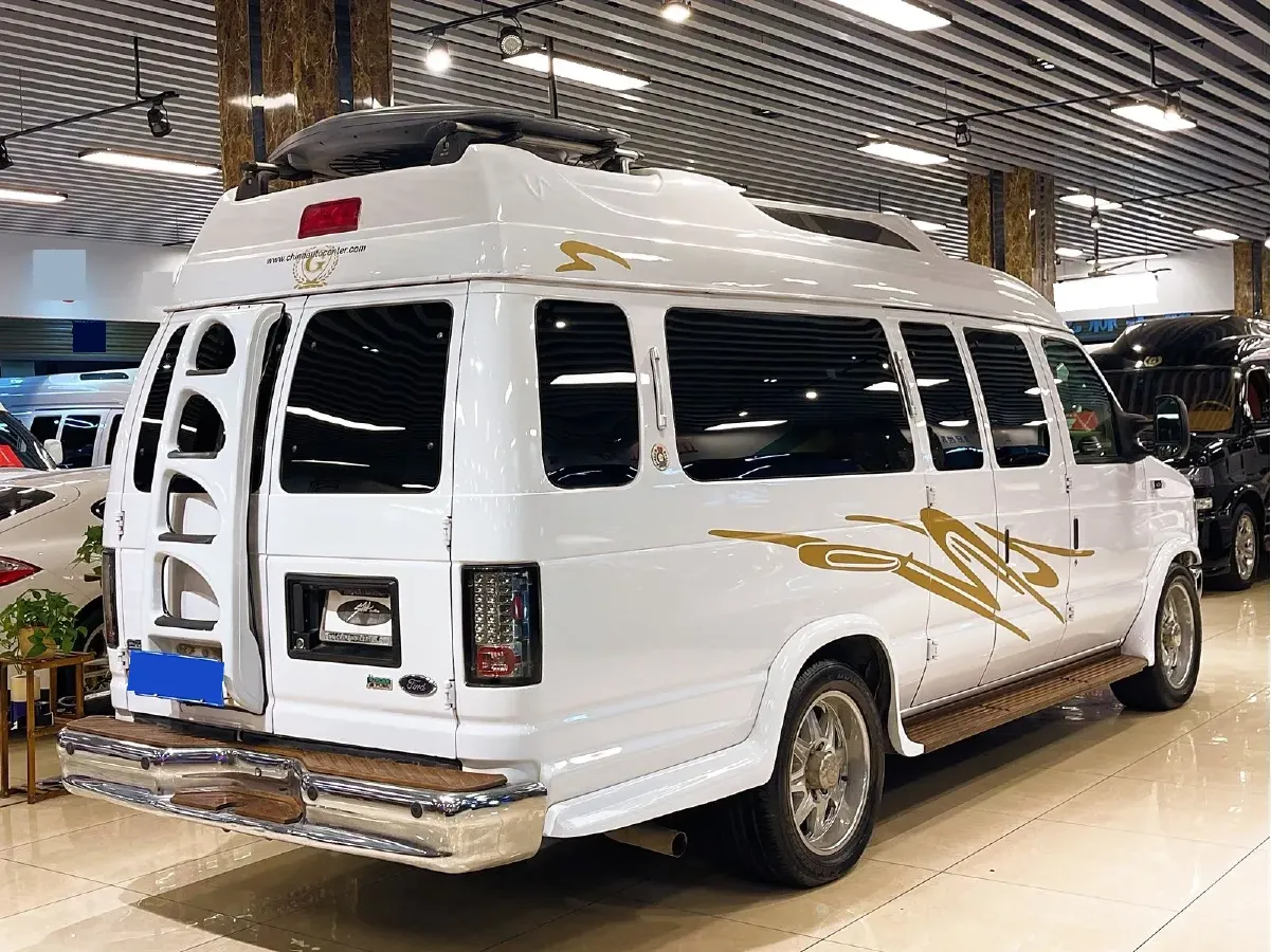 2011 Ford E350 5.4L 258HP V8 5AT,autocango,china used car exporter,china ev exporter,chinese used car exporter,chinese used ev exporter