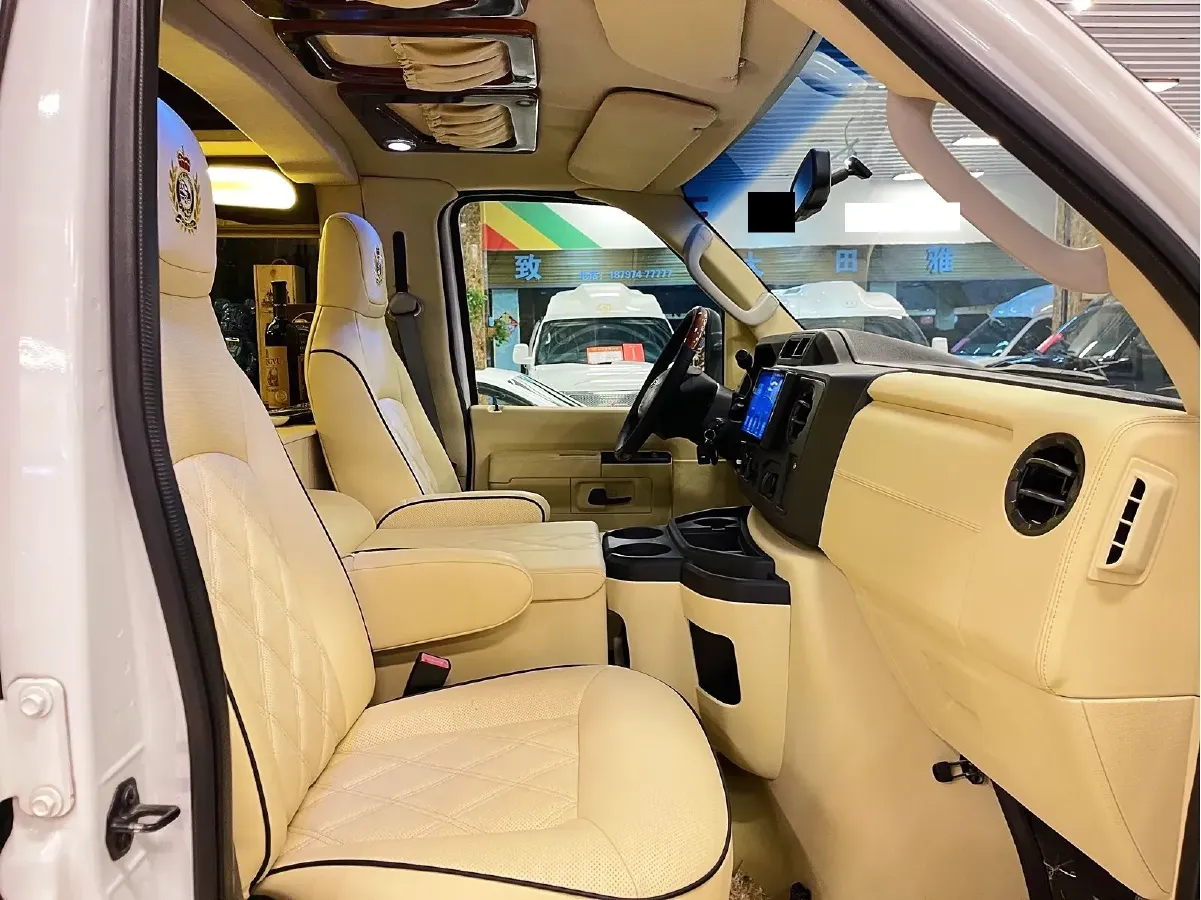 2011 Ford E350 5.4L 258HP V8 5AT,autocango,china used car exporter,china ev exporter,chinese used car exporter,chinese used ev exporter