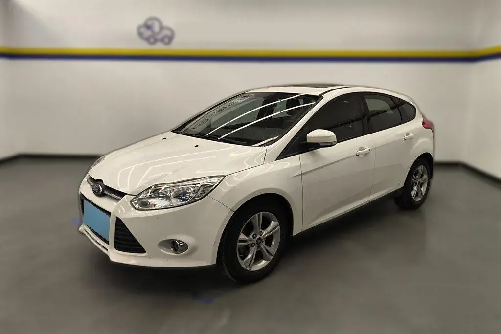 2012 Ford Focus 1.6L 125HP L4 6DCT