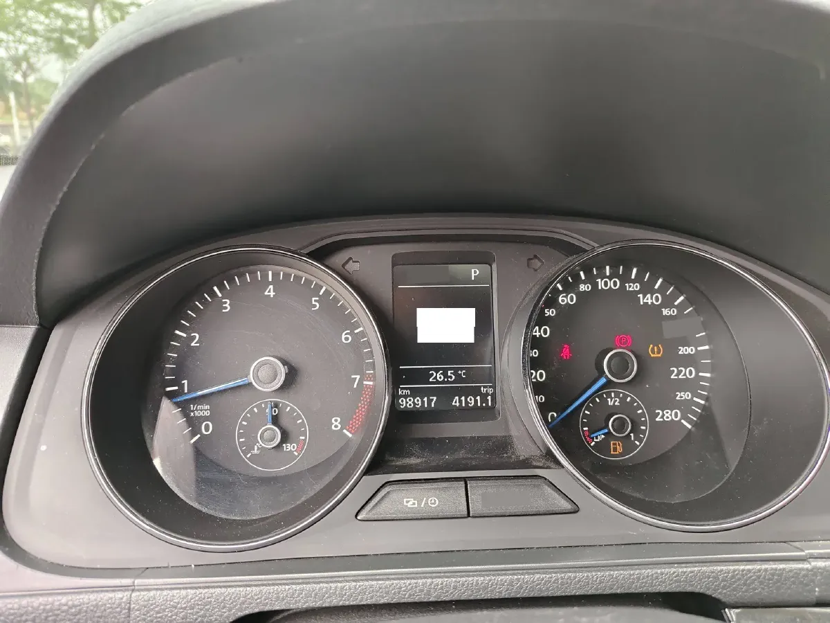 2014 Volkswagen Cross Lavida 1.4T 131HP L4 7DCT,autocango,china used car exporter,china ev exporter,chinese used car exporter,chinese used ev exporter